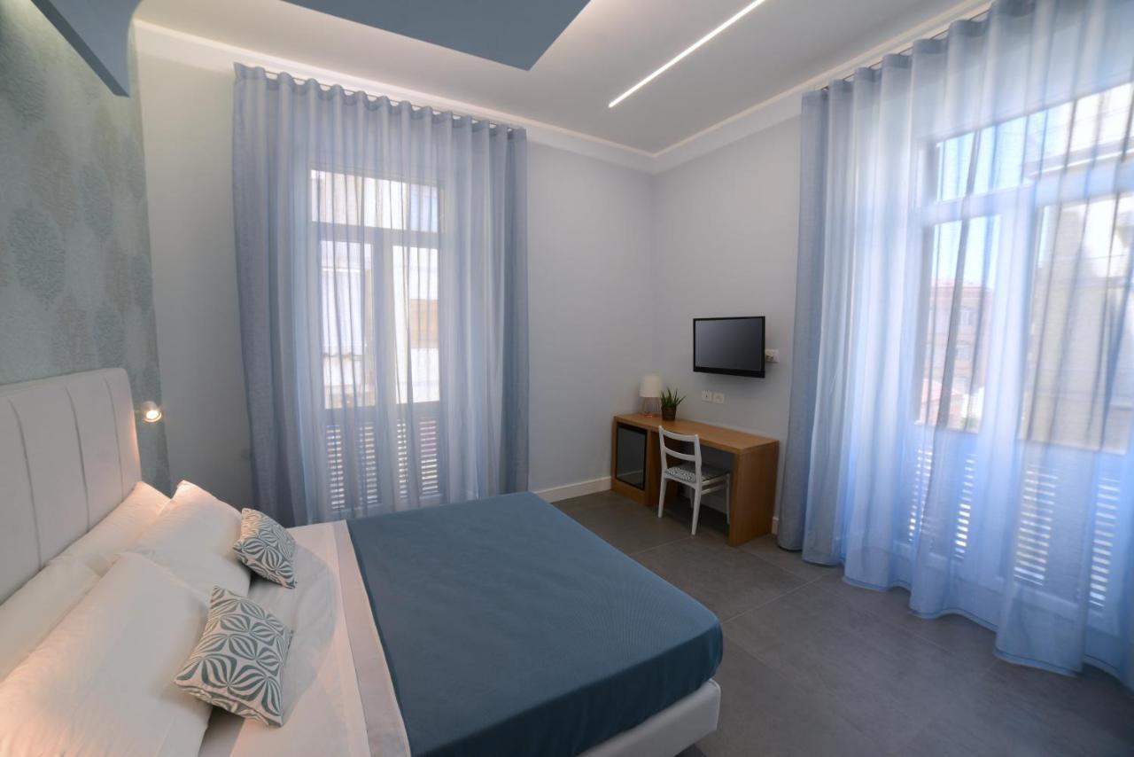 In Centro B&B Кастеламаре ди Стабия Екстериор снимка